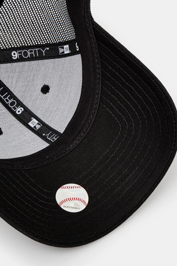New Era czapka z daszkiem HOME FIELD 940 TRUCKER NYY czarny 60579078