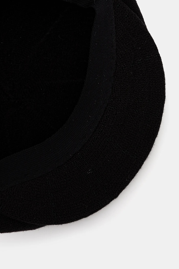 Čiapka s prímesou vlny Kangol HERITAGE čierna K3778.SB002