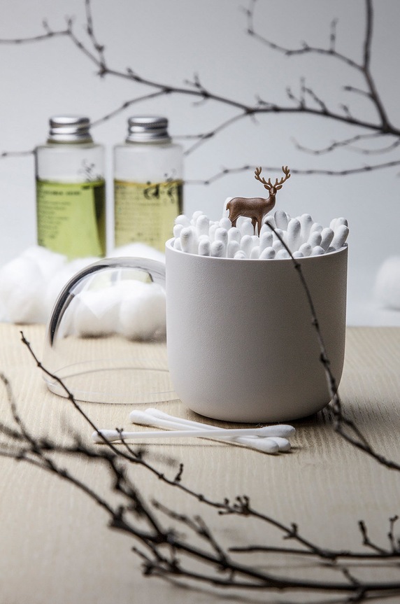 Qualy pojemnik na patyczki higieniczne multicolor 10220B