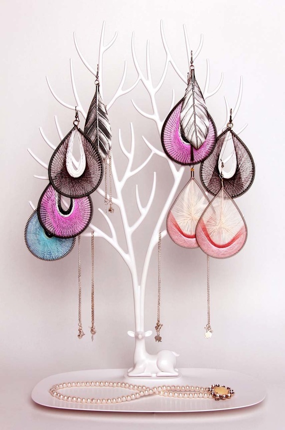 Stojalo za bižuterijo Qualy pisana QL10172.WH