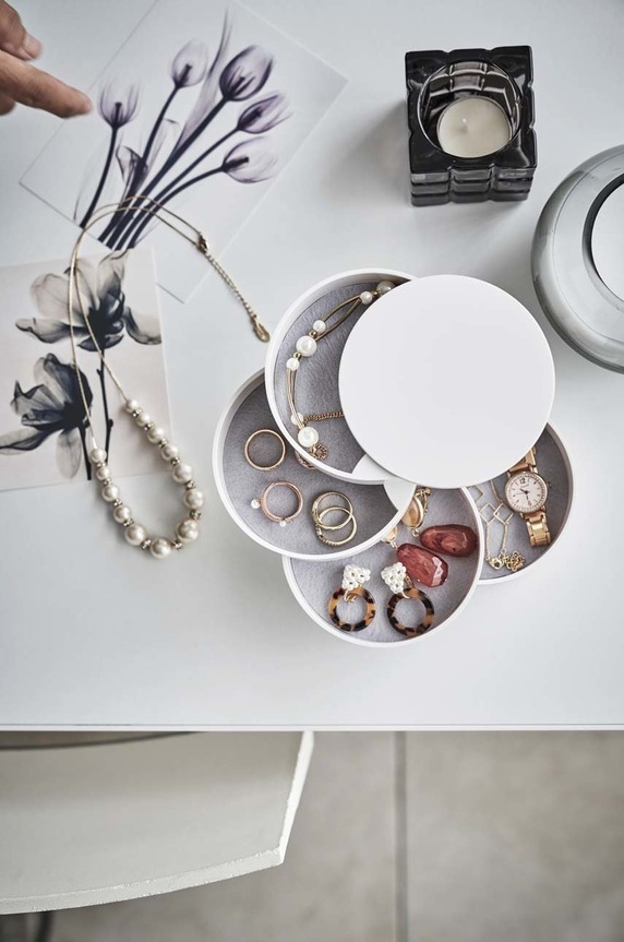 Salon i sypialnia Yamazaki organizer na biżuterię Tower 4068 biały