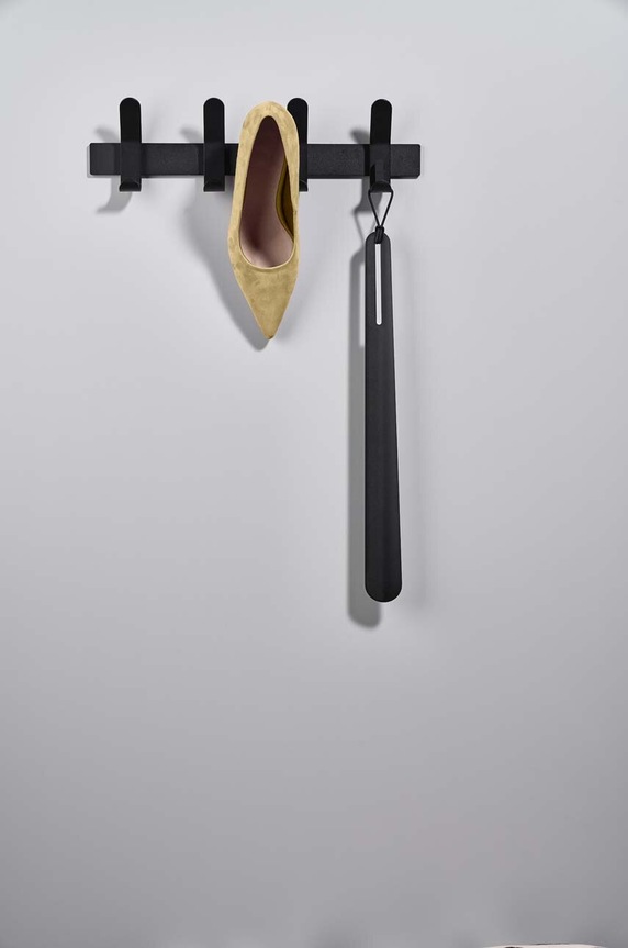 Salotto e camera Zone Denmark calzascarpe A-Shoehorn 12350 nero