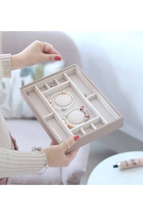 Salon i sypialnia Stackers organizer na bransoletki charms 74402 beżowy