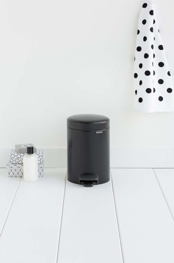 Brabantia kosz na śmieci NewIcon 3 L czarny 113321