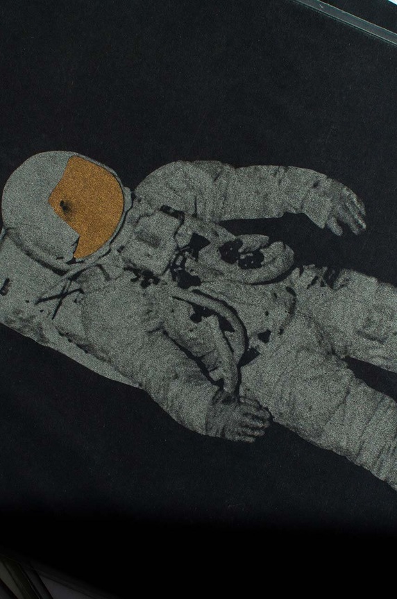 Декорація настінна Donkey "Astronaut" барвистий 400620
