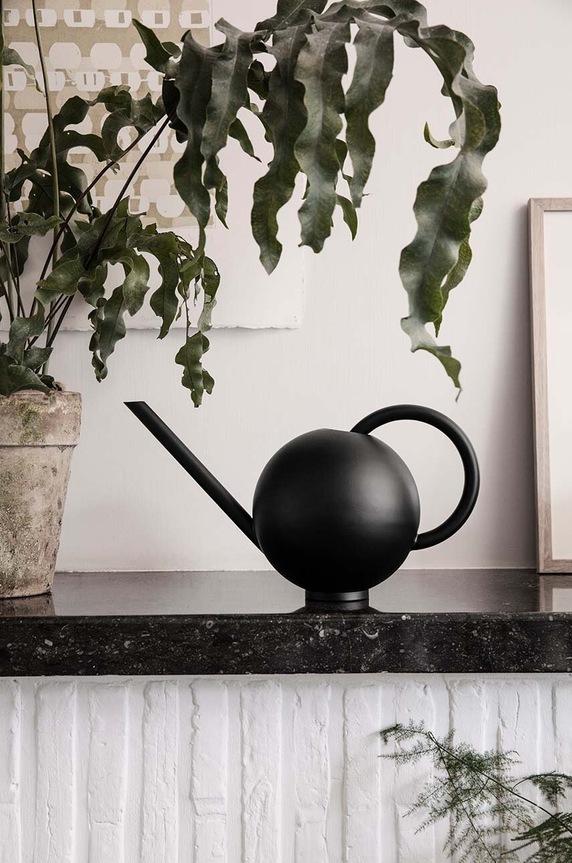 Ferm Living konewka Orb 100025101 czarny AA00