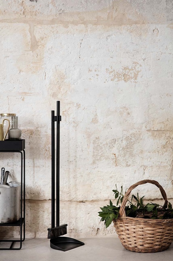Γλάστρα με βάση ferm LIVING Plant Box Two-Tier 80 x 75 x 25 cm 110206101 μαύρο AA00