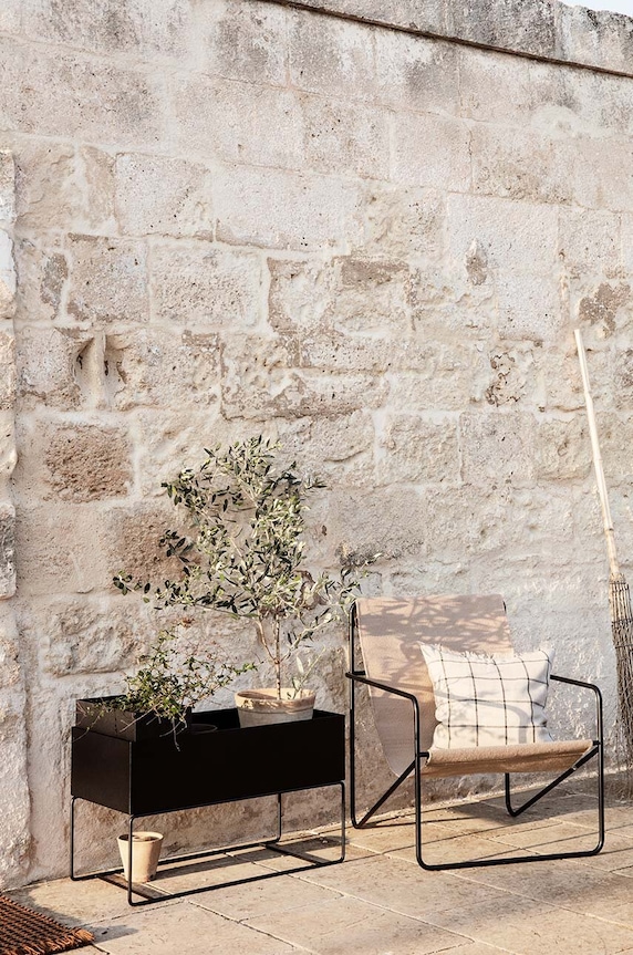 Σαλόνι και υπνοδωμάτιο Γλάστρα με βάση ferm LIVING Plant Box L 110110101 μαύρο