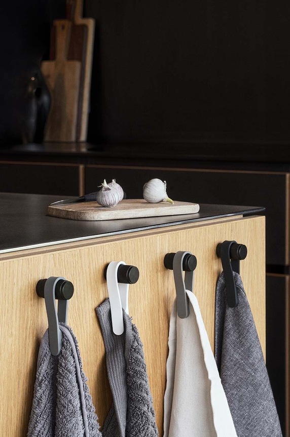 Komplet magnetnih stenskih obešalnikov Zone Denmark 2-pack zelena 27928