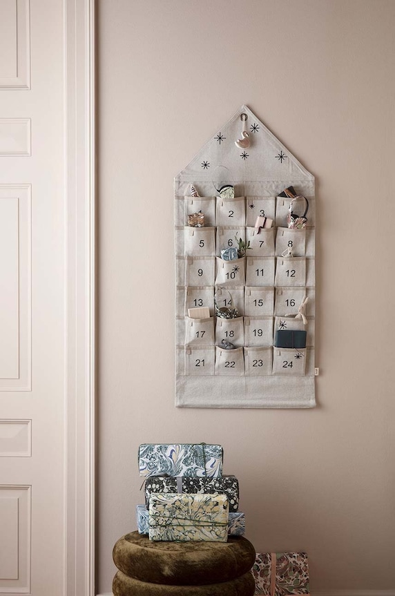 Ferm Living kalendarz adwentowy dla dzieci Star Christmas Calendar beżowy 1005192761