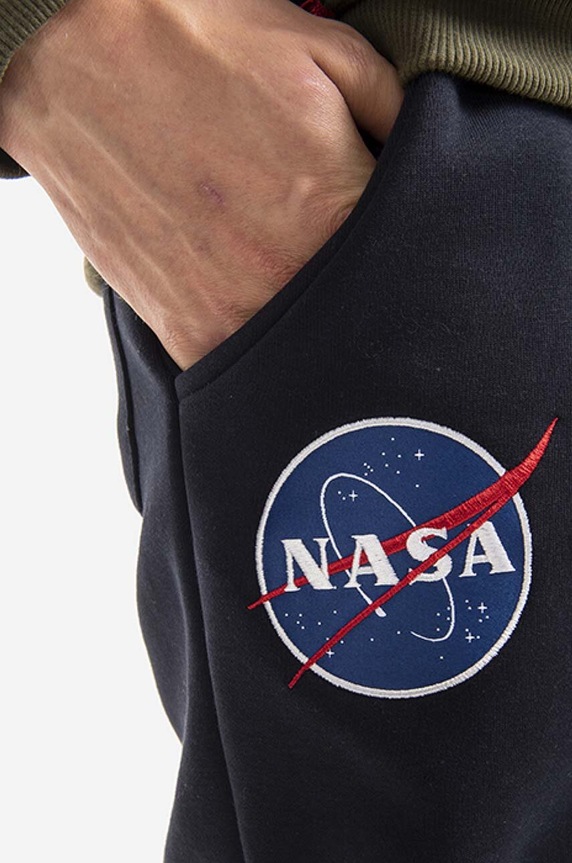 Tepláky Alpha Industries NASA Cargo Sweat Jogger tmavomodrá 118369.07