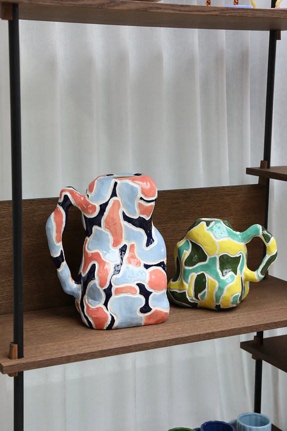 Salon i sypialnia &k amsterdam wazon dekoracyjny Jug-a-vase small JU001.1 multicolor