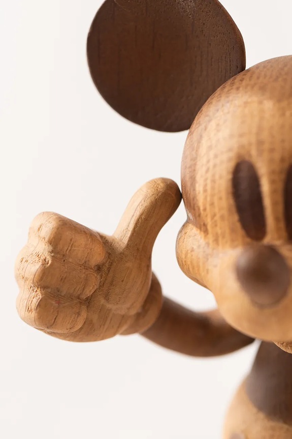 Boyhood figurka dekoracyjna Disney x Mickey Mouse 400230 beżowy