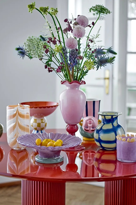 Σαλόνι και υπνοδωμάτιο Διακοσμητικό βάζο Bloomingville Frills 14 x 34 cm 82072623 ροζ