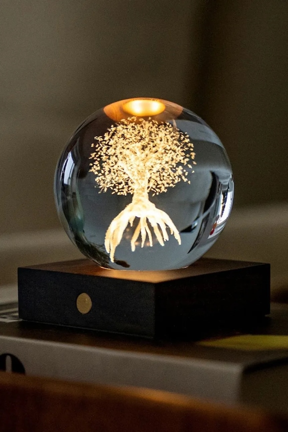 Obývacia izba a spálňa Bezdrôtová led dekoratívna lampa Gingko Design Amber Crystal Light 9,5 x 8 x 8 cm G025LT hnedá