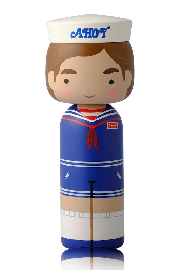 Ντεκόρ Lucie Kaas Kokeshi x Stranger Things 15,5 cm πολύχρωμο SI02STST