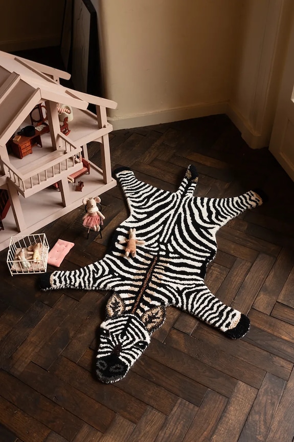 Doing Goods dywan wełniany Stripey Zebra 102 x 67 cm multicolor 1.45.10.073.900.3