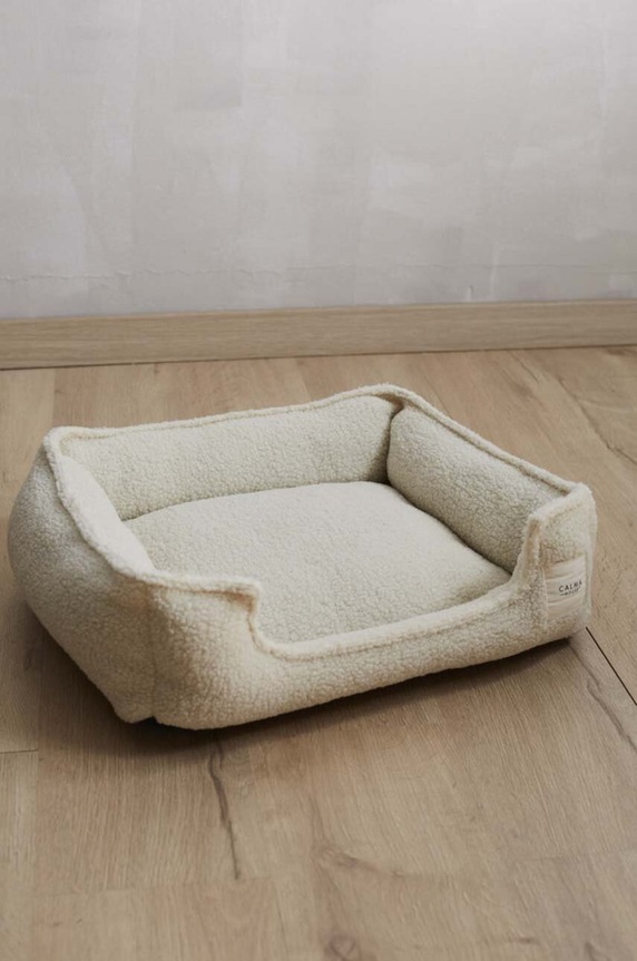 Лайфстайл Легло за домашен любимец Calma House Henry Dog L HENRY.DOGL.CRU бежов