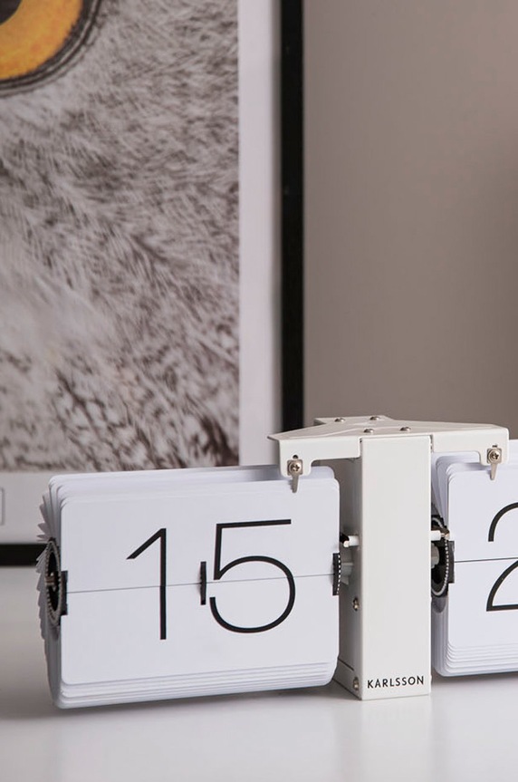 Karlsson preklopni sat bijela KA5602WH