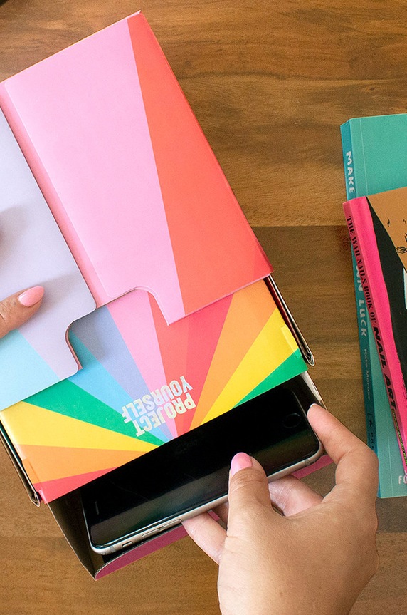Luckies of London projektor filmów do smartfona Project Yourself multicolor LK.LUKPYR