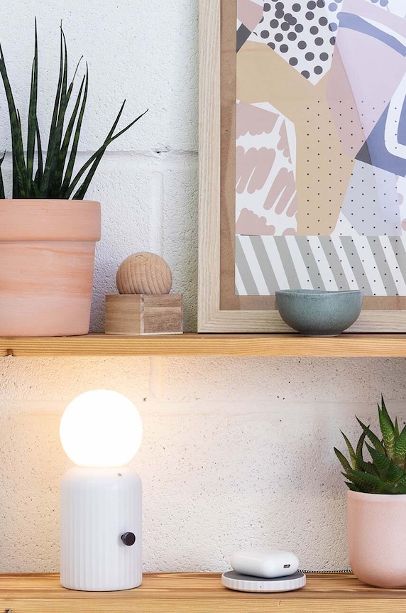 Lund London lampka z ładowarką bezprzewodową 2w1 Skittle LL.7478