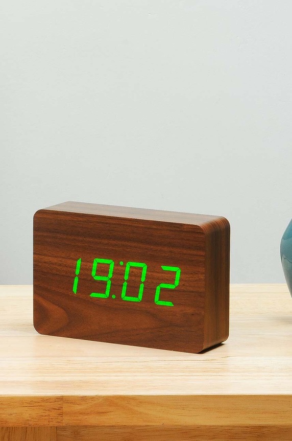 Salon i sypialnia Gingko Design zegar stołowy Brick Click Clock GK15G8 brązowy