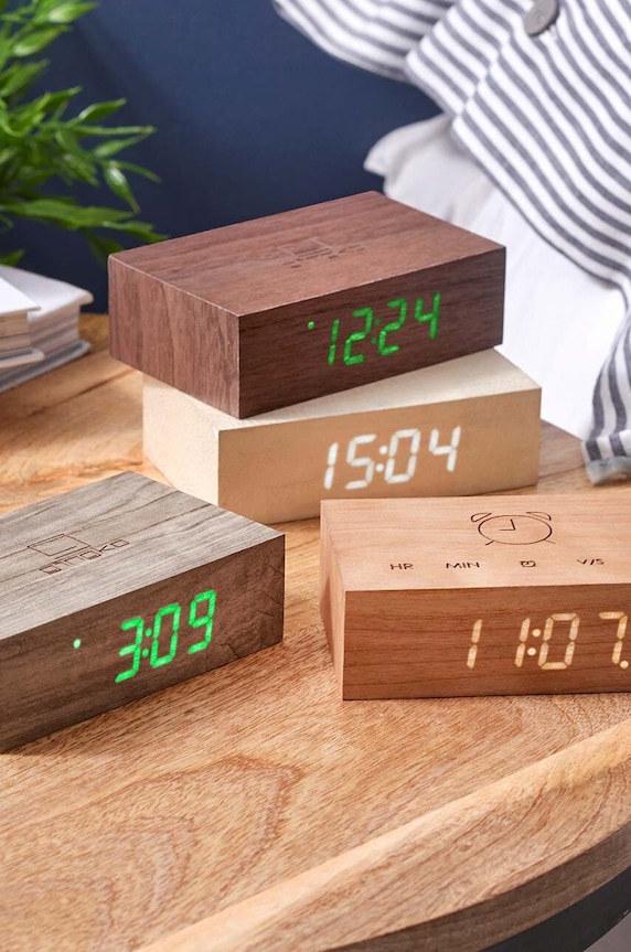 Stolní hodiny Gingko Design Flip Click Clock G003R8 hnědá AA00
