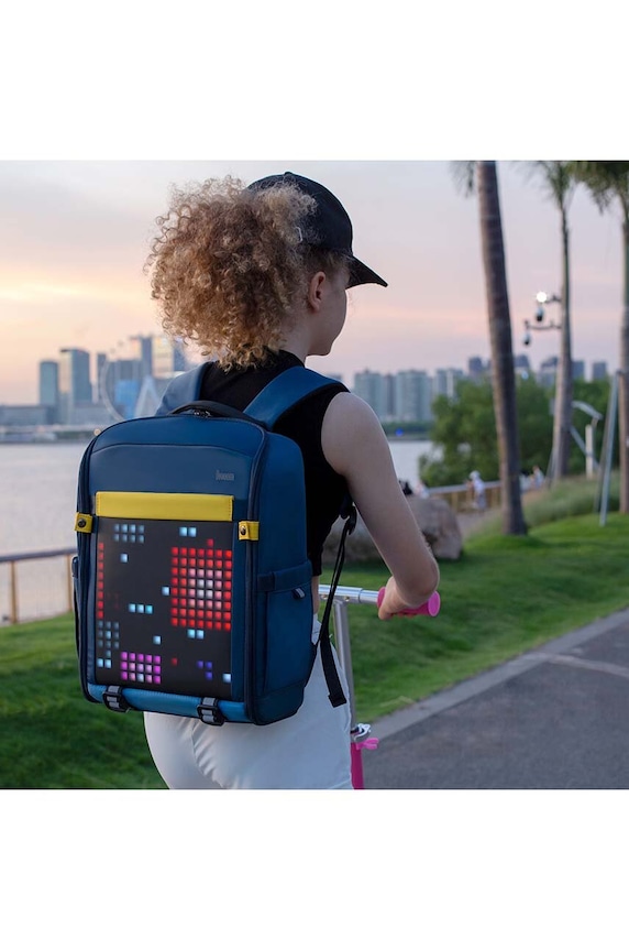 Рюкзак із дисплеєм pixel art Divoom Backpack S 6958444603759 чорний