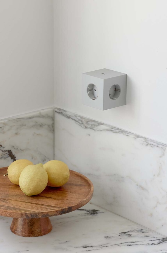 Модульний спліттер Avolt Square 2, USB-C SQ2.EUFC30.WMGG. сірий AA00