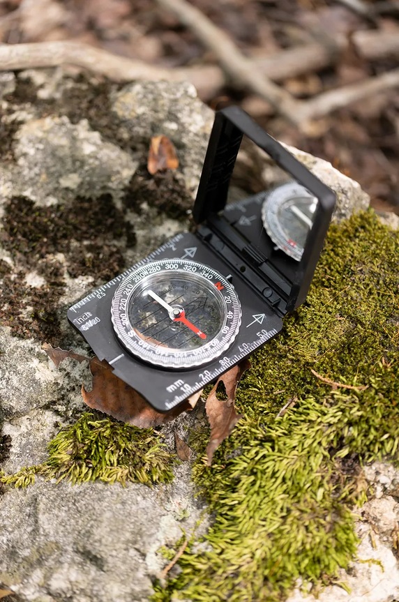 Lifestyle Gentlemen's Hardware zestaw survivalowy Explorer Kit GEN790UK multicolor