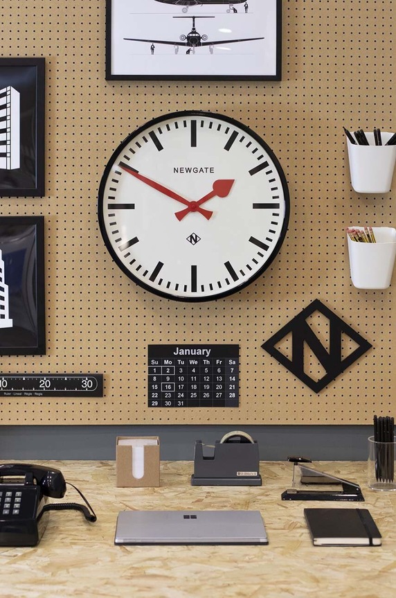 Newgate ceas de perete Putney Wall Clock KB984PUT390K negru AA00