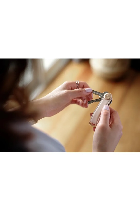 Θήκη για κλειδιά Orbitkey Leather Blus 8,5 cm μπεζ LTHO.2.BHBHRG