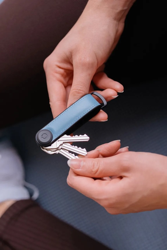 Чохол для ключів Orbitkey Hybrid Leather 8,5 cm KHL3.LBL.111 блакитний
