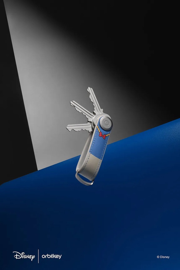 Orbitkey organizer na klucze ze skóry naturalnej Donald Duck 8,6 x 2,2 x 2 cm GHL3.DDK.509 multicolor