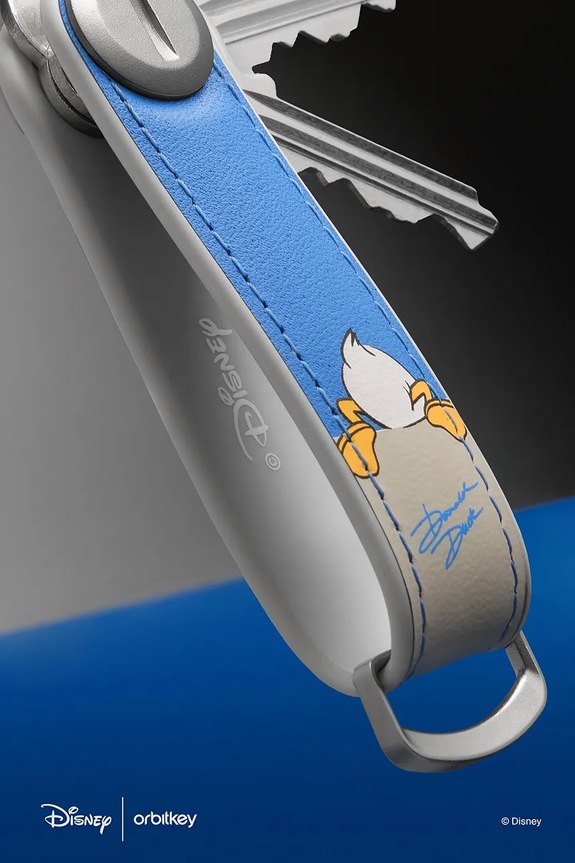 Orbitkey organizer na klucze ze skóry naturalnej Donald Duck 8,6 x 2,2 x 2 cm GHL3.DDK.509
