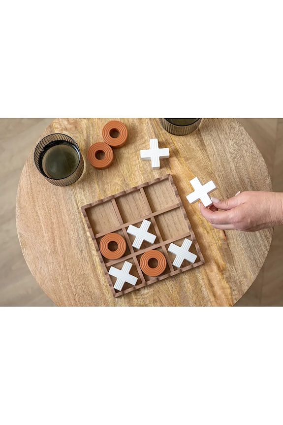 Decor Spoločenská hra - piškvorky Present Time Tic Tac Toe 18,5 cm PT4356OR viacfarebná