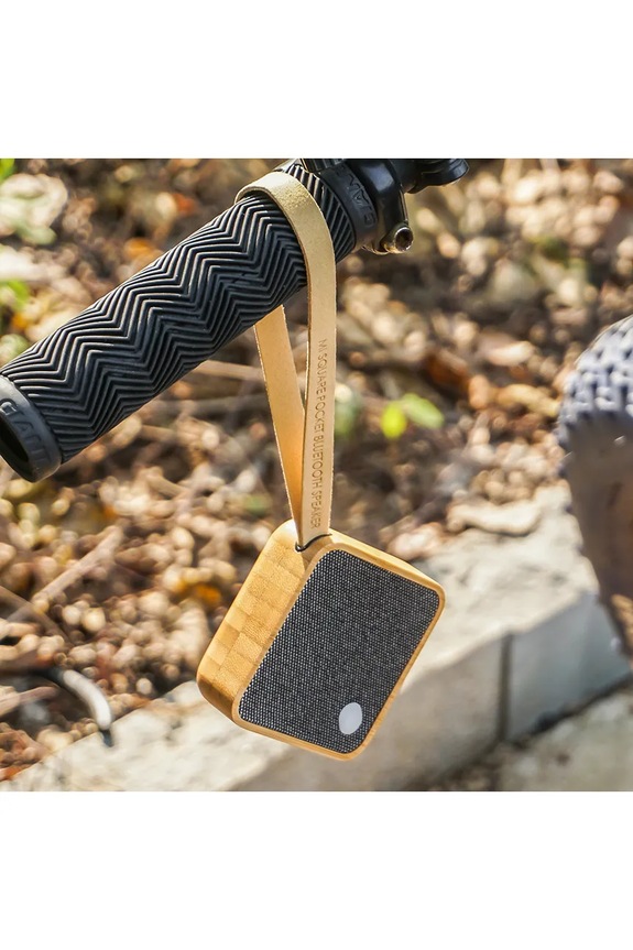 Беспроводная колонка Gingko Design Mi Square Pocket Speaker 7 x 7 x 2,8 cm G005BO