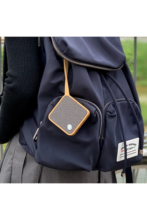 Беспроводная колонка Gingko Design Mi Square Pocket Speaker 7 x 7 x 2,8 cm G005BO