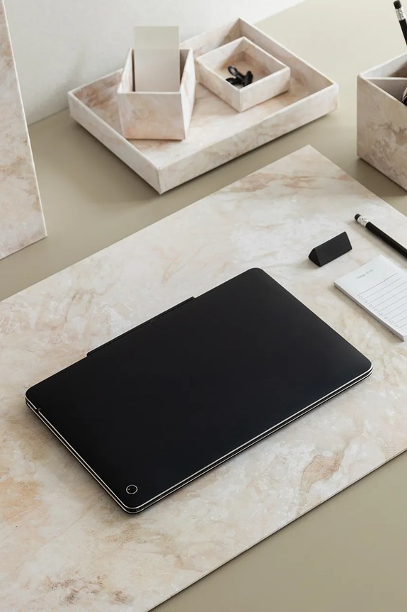 Bigso Box of Sweden podkładka na biurko 649189433.99 beżowy