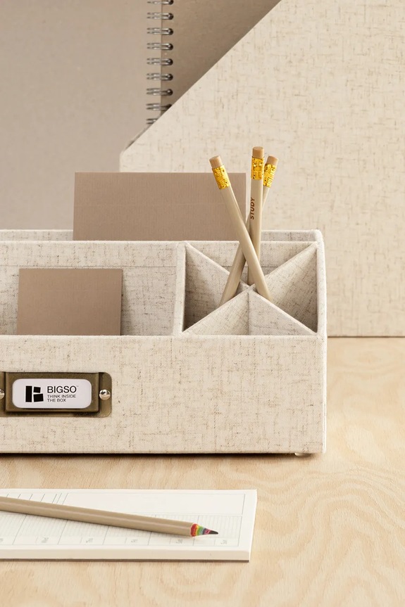 Bigso Box of Sweden organizer da scrivania Elisa 33 x 12,5 x 12,5 cm 2751N6068.99 beige
