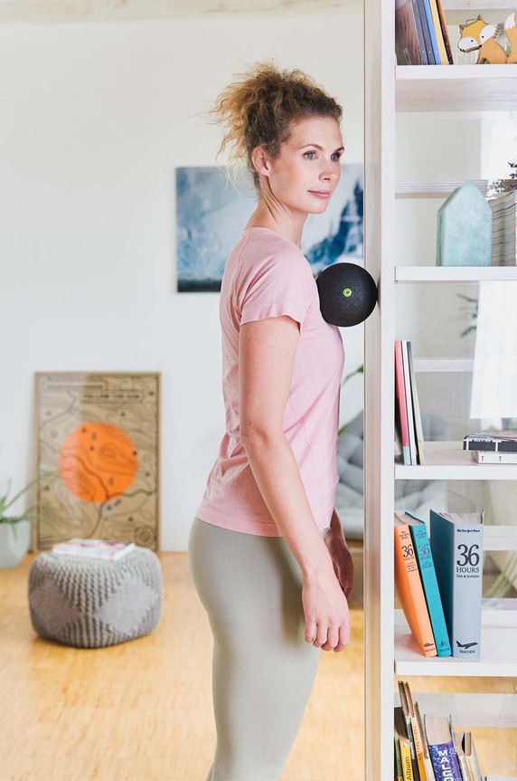 Blackroll masszázs labda Ball O 12 37.BLACKROLL fekete AA00