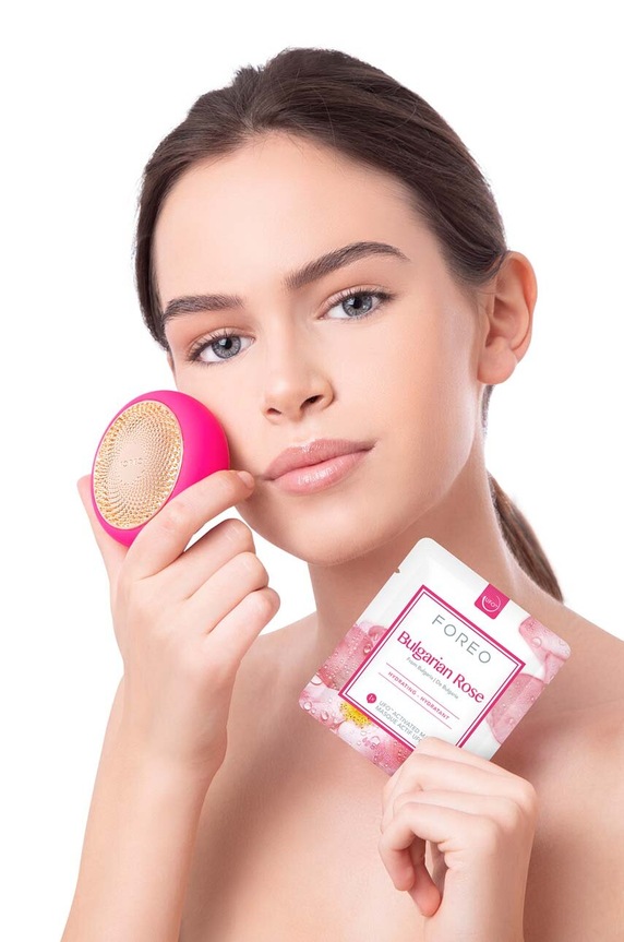 Home SPA Ufo hydratační maska pro matnou pleť FOREO Bulgarian Rose 6-pack F9281 vícebarevná