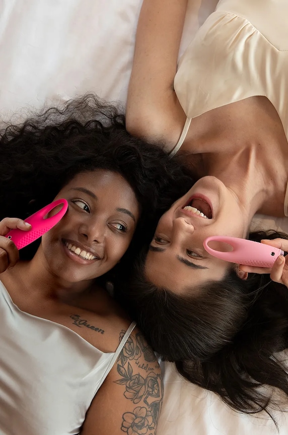 FOREO massaggiatore rivitalizzante per il contorno occhi IRIS 2 Eye Massager Fuchsia F0637
