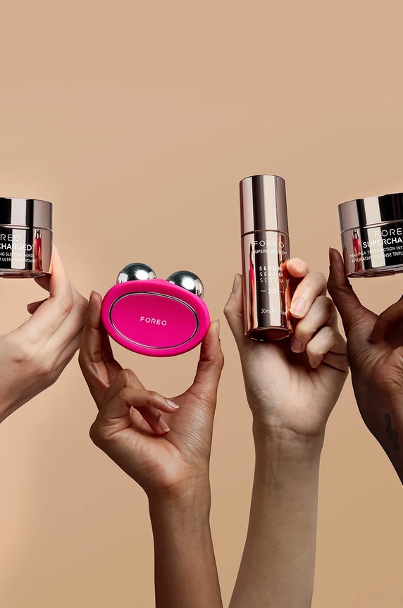 Intenzivní hydratační noční krém FOREO SUPERCHARGED™ HA+PGA Triple Action Intense Moisturizer 50 ml F0859