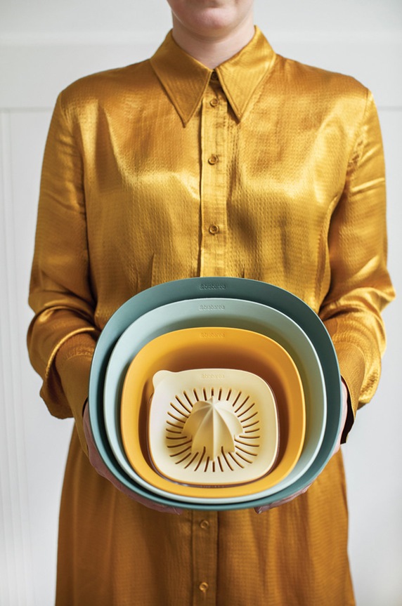 Brabantia zestaw misek z durszlakiem i wyciskarką 122262 multicolor AA00