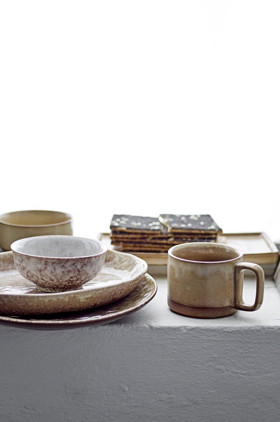 Bloomingville talerz do serwowania brązowy 82046139