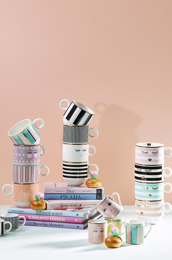 Miss Etoile zestaw kubków ze stojakiem (4-pack) 4977256