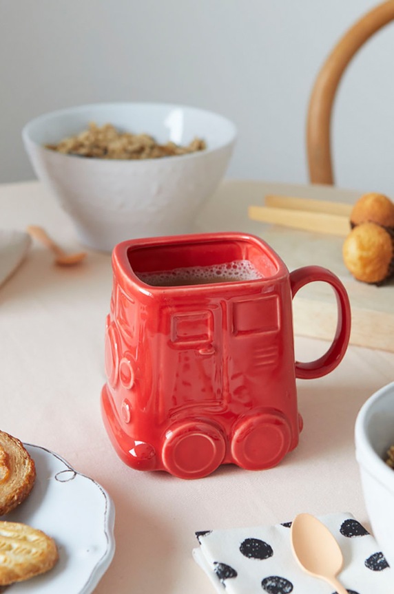 Balvi kubek Mug Van 500 ml 26641 czerwony AA00