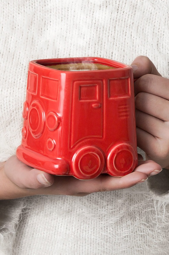 Kuchnia i bar Balvi kubek Mug Van 500 ml 26641 czerwony