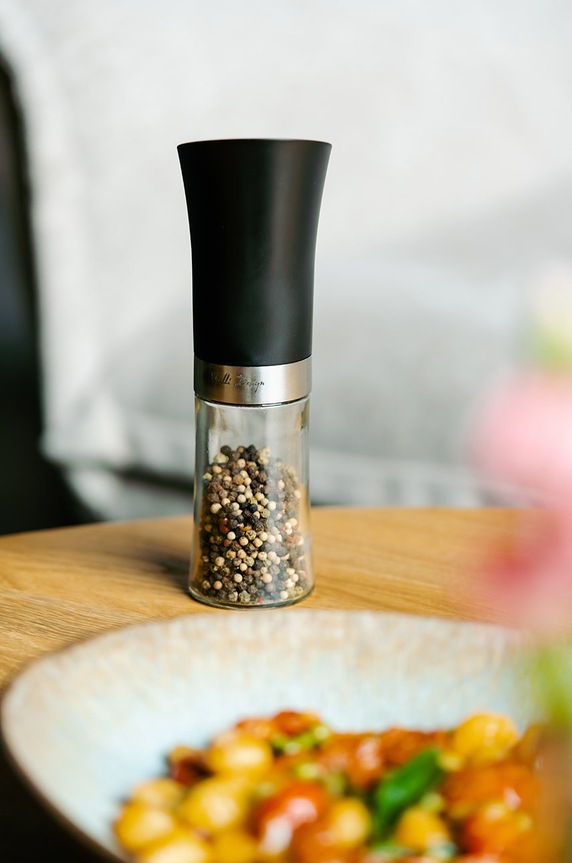 Vialli Design młynek elektryczny do przypraw 8845